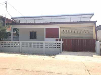 Detached House For Sale