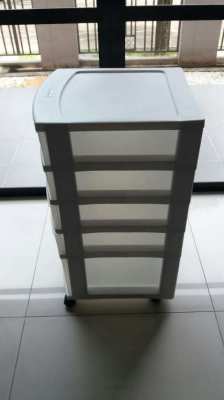 STERILITE 5 STACKABLE DRAWERS UNIT, WHITE FRAME ON WHEELS