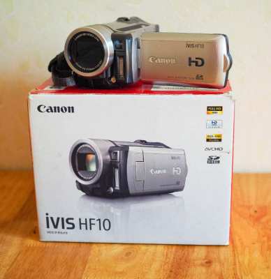 Canon Ivis HF10 Hi-spec video camera