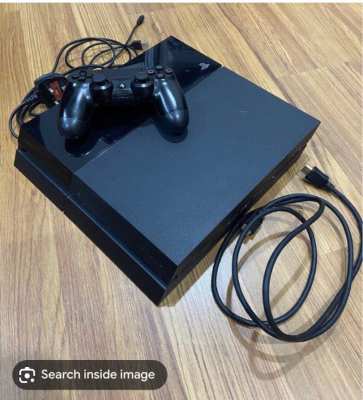SONY PLAYSTATION 4 WITH CONTROLLER AND VR HEADSET