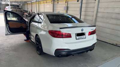 BMW G30 530E M-Sport with M-Performance package 2019