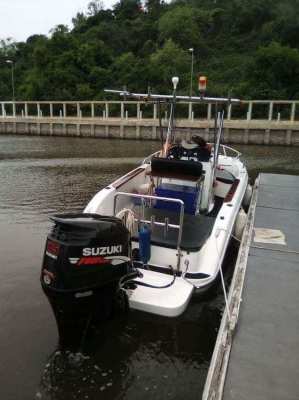 fishing boat  22ft   175hp Suzuki   8 pax