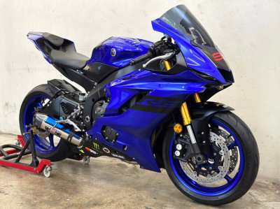 Yamaha YZF-R6 2018 / Low milage Only 8xxx KM / 1 Owner!!