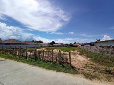 Land for Sale! Great Location. Dream House / Compound / Town House