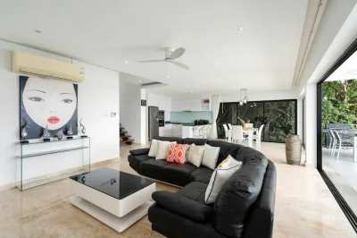 3 Bedroom Sea-view Villa for Rent