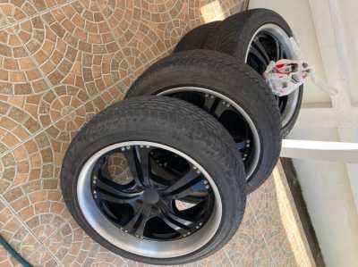 Set 20 inch alloy wheels 
