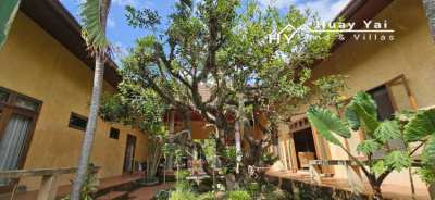 #3153  SPACIOUS CHARACTER VILLA IN A MATURE 2 RAI PLOT WITH LARGE POND