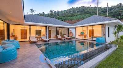 For sale 3 bedroom pool villa near the beach in Lamai