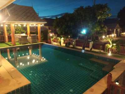 Pool Villa in Amorn Village for rent