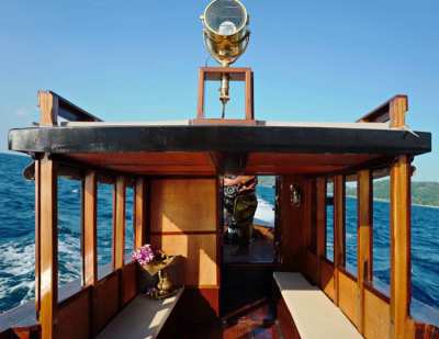 Luxury Longtail boat 
