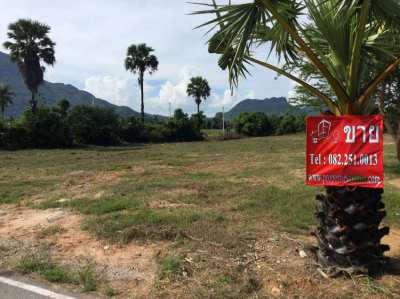 Land 3 rai in Pranburi (4800 m²)