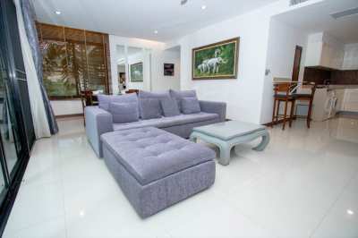 Luxury 2 Bedroom Condo At Resort Condominium (RC040)