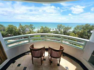 An amazing 1 bedroom beach condo in VIP Condochain,Rayong.2,750,000 