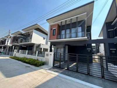 H269 House For RENT Brand New 4 Bedrooms 
