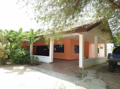 House for rent near Lake Mabprachan. 2 bed 2 bath, Pool