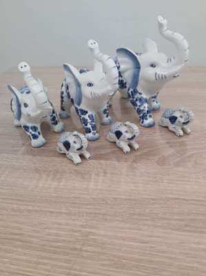 January sale six chinese blue and white porcelain elephants