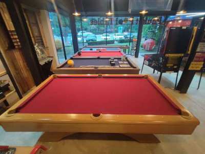 Clearance Sale 8ft Pool Table