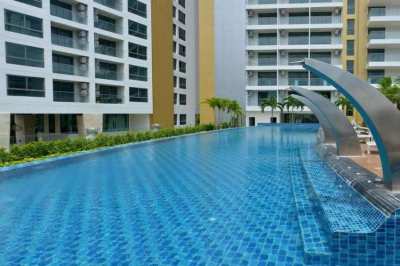 1 bedroom for sale at The Peak Towers Condo