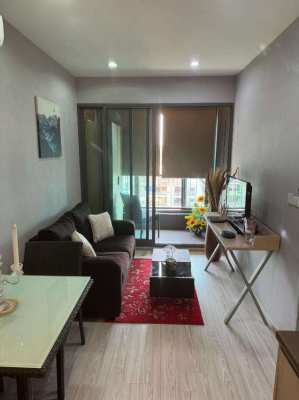 1 Bedroom, 1 Living Room Apartment for Sale 