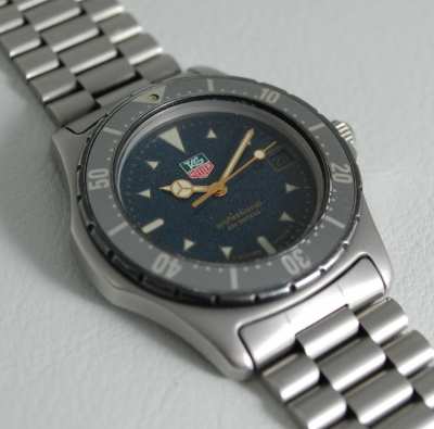 Tag Heuer Professional 2000 Diver 200 meters Navy Dial, Full Set