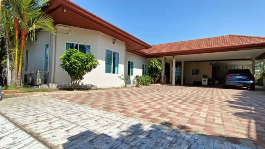 Beautiful home in tranquil East Pattaya for sale!