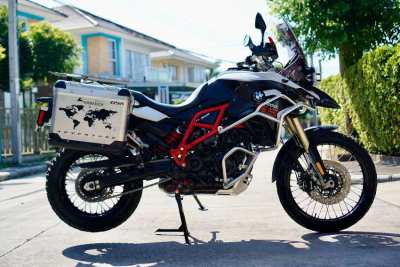 BMW F800GS 2015 with Akraprovic and 2 box and etc. from touratech 