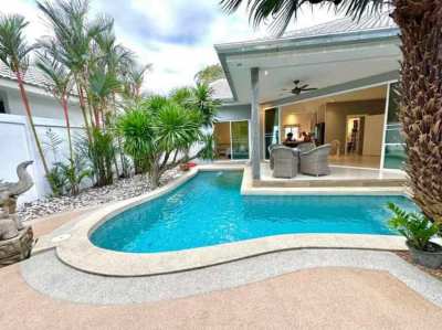 H318 Pool Villa For Sale 2 Beds Huay Yai