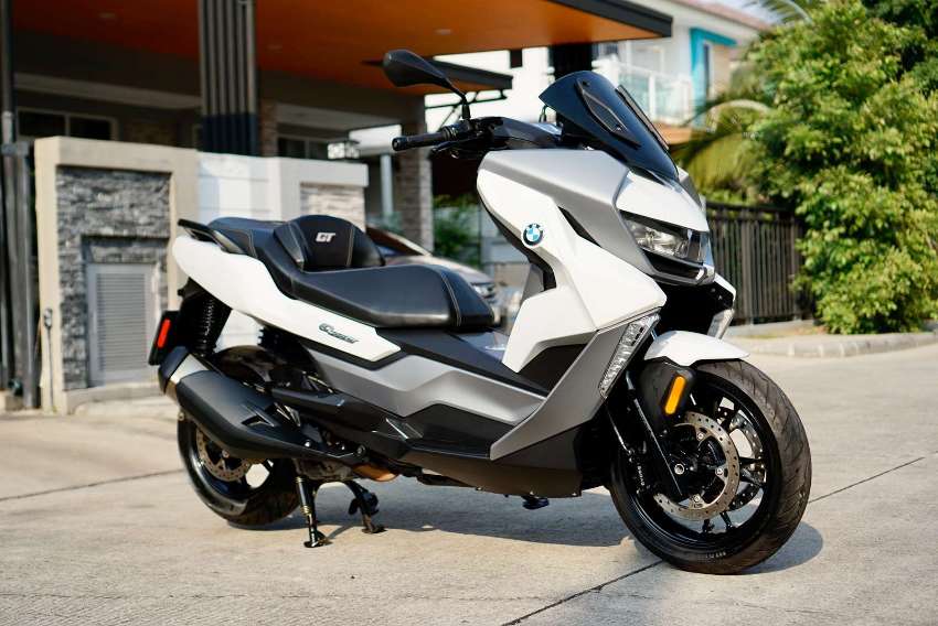 BMW C400GT 2019 only 16,xxx km. Perfect condition. New tire. Service