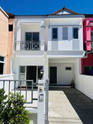 Renovated House 3 bedrooms 2 bathrooms for sale in Chalong Circle