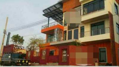 Office and warehouse for sale with license Chanote ,Nonthaburi 