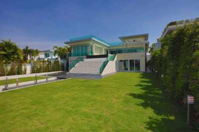 Luxury Pool Villa For Rent