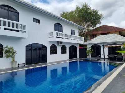 Pool Villa For Rent 