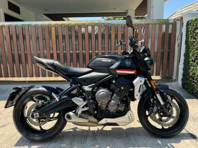 Only 175K - discount for quick sale Triumph Trident