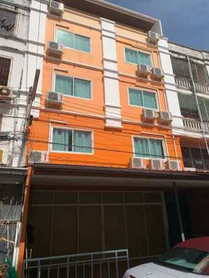 Mini hotel for sale located 100 meters from Jomtien Beach