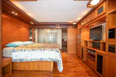 For Sale: Impressive 2-Bed Apartment In Nakornping Condo (NKP062)