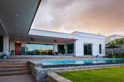Executive residence Plantations pool Villa for sale  