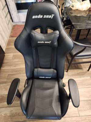 Anda Seat - Gaming Chair