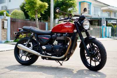 [ For Sale ] Triumph Street Twin 2019 like a new. 1owner only 16,xxx 