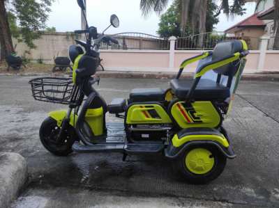 3 Wheeler Electric Scooter