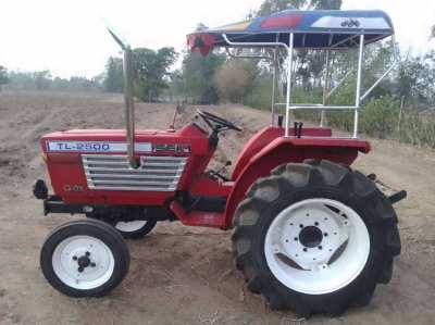 TRACTOR ISEKI TL2500 VERY GOOD CONDITIONS