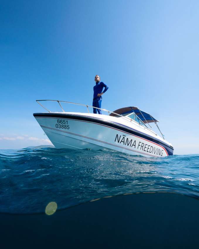 Powerboat fiberglass 19ft Yamaha 200HP