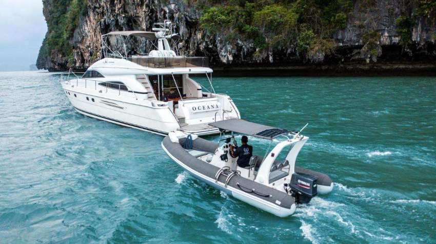 Luxury yacht Rental princesses 65 feet from Phuket